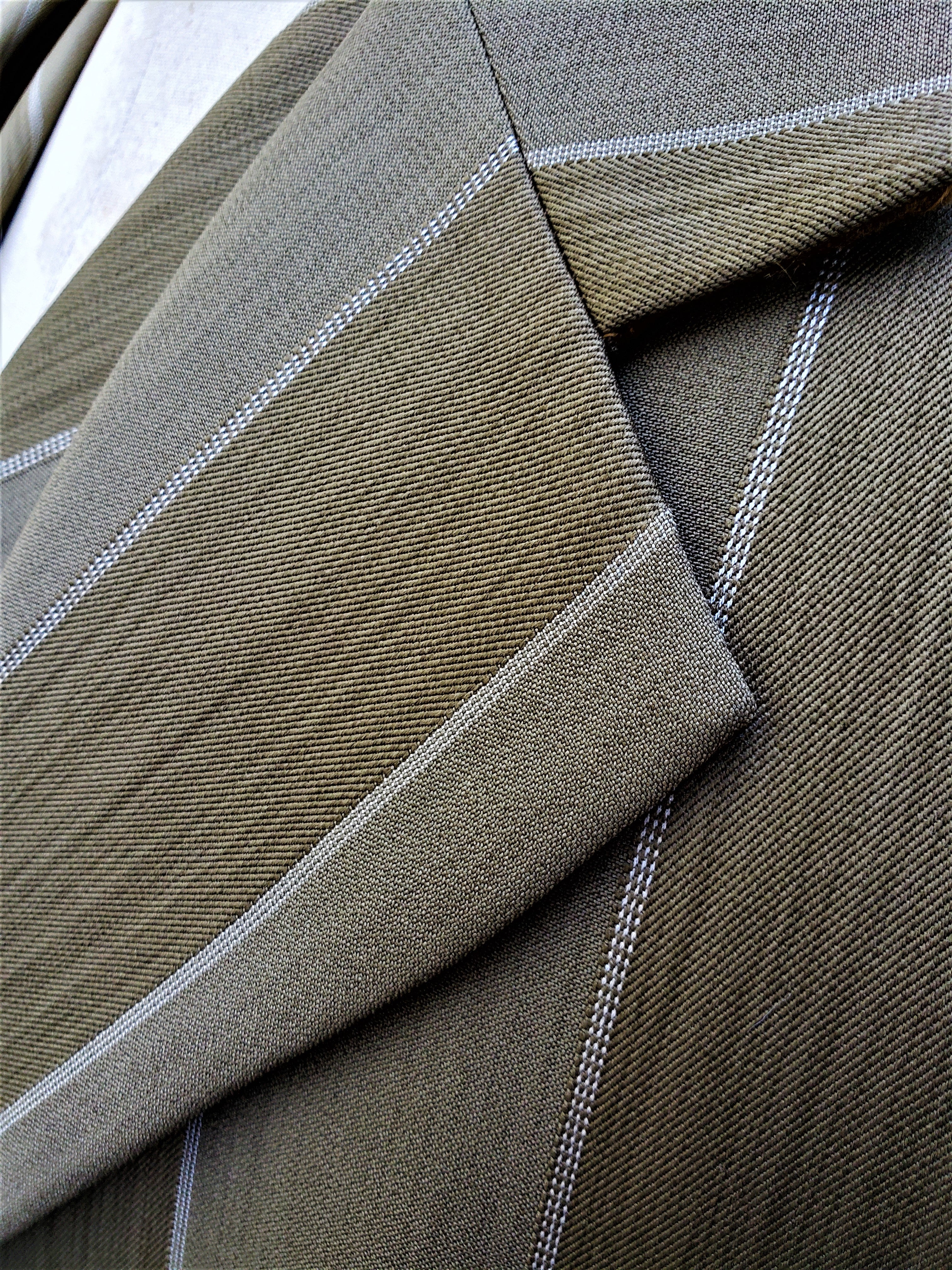 Pinstripe Stylish 3pc  Long Zoot Suit Set - Olive